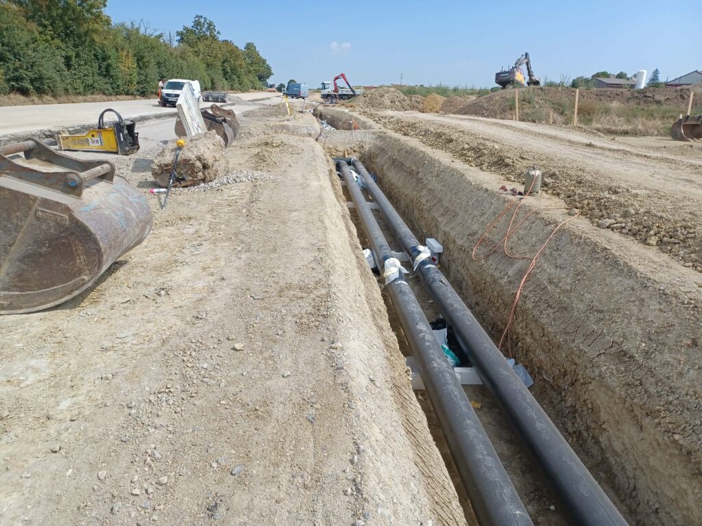 Baustelle des Nahwärmeanschlusses für das neue Wohngebiet OdKW
